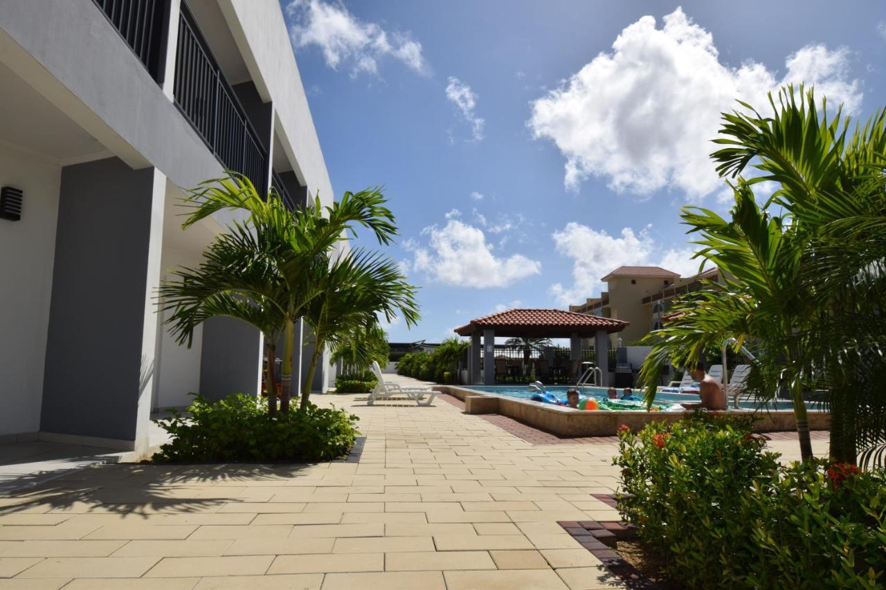 Arena Condos Aruba - Few Steps From Eagle Beach! Palm Beach Eksteriør bilde