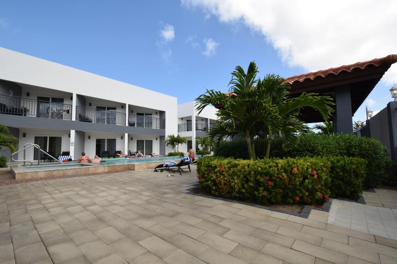 Arena Condos Aruba - Few Steps From Eagle Beach! Palm Beach Eksteriør bilde