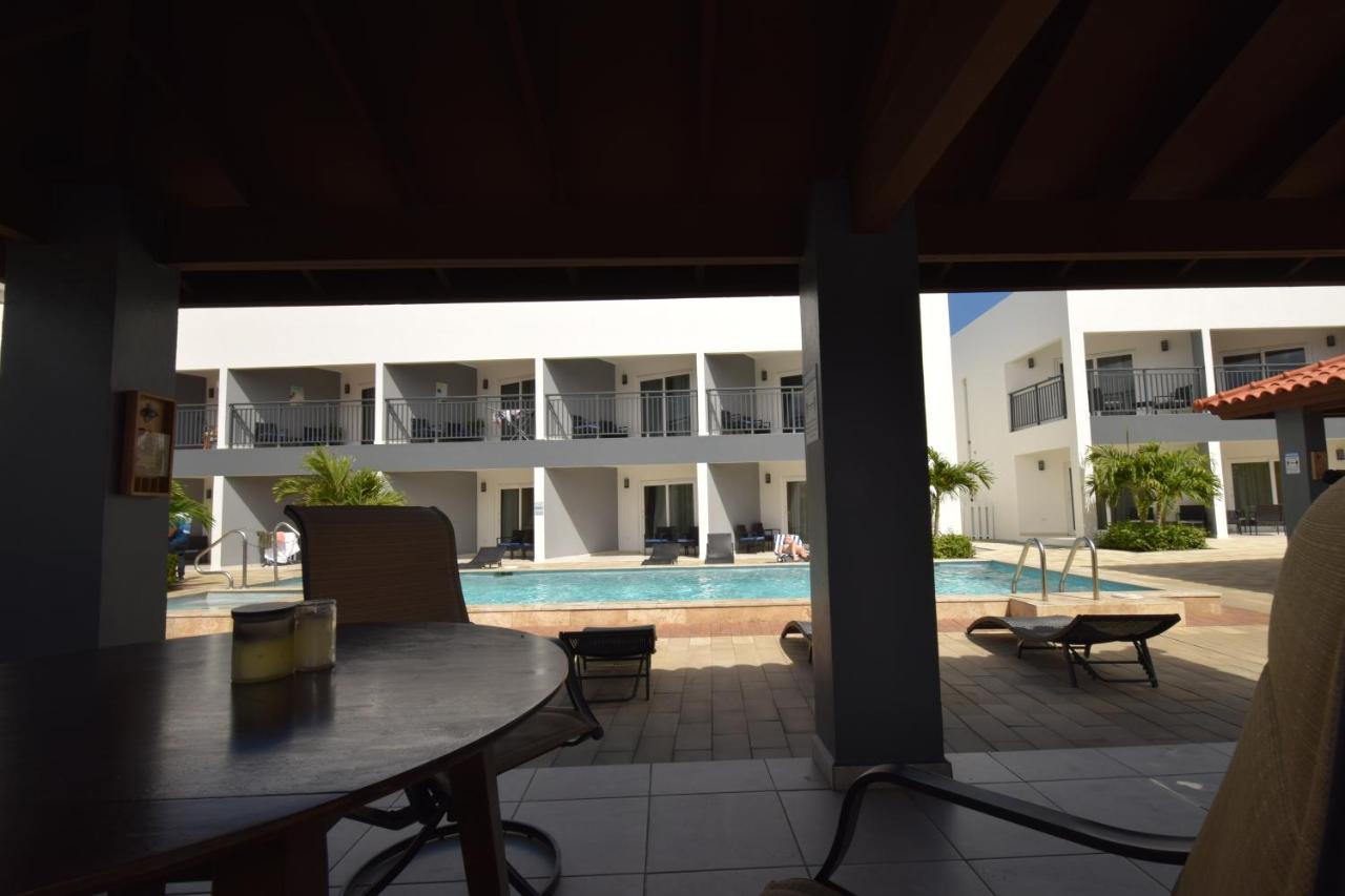 Arena Condos Aruba - Few Steps From Eagle Beach! Palm Beach Eksteriør bilde