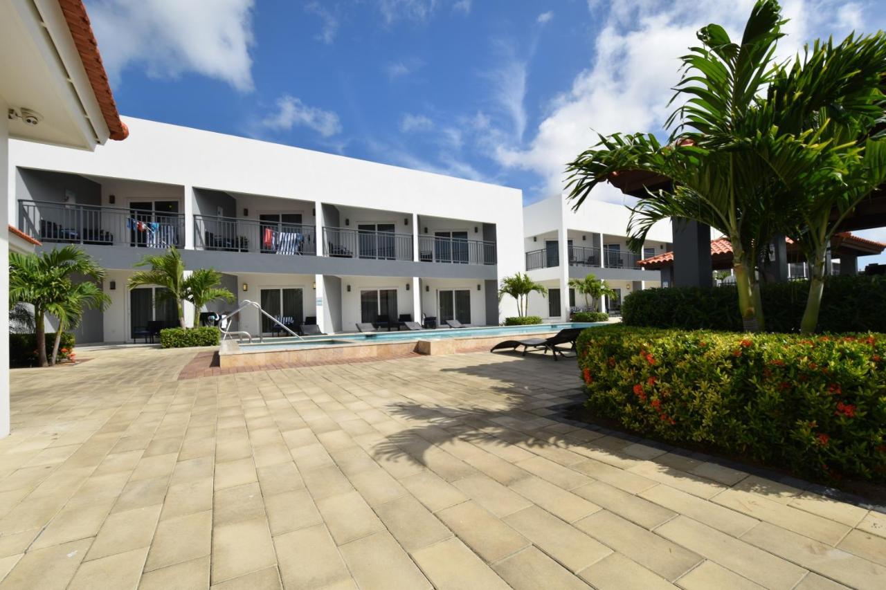 Arena Condos Aruba - Few Steps From Eagle Beach! Palm Beach Eksteriør bilde